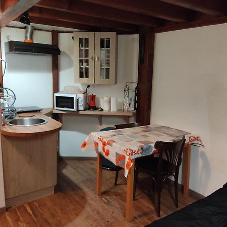 Studio La Nuit Au Coeur De Ville Limoux Bagian luar foto
