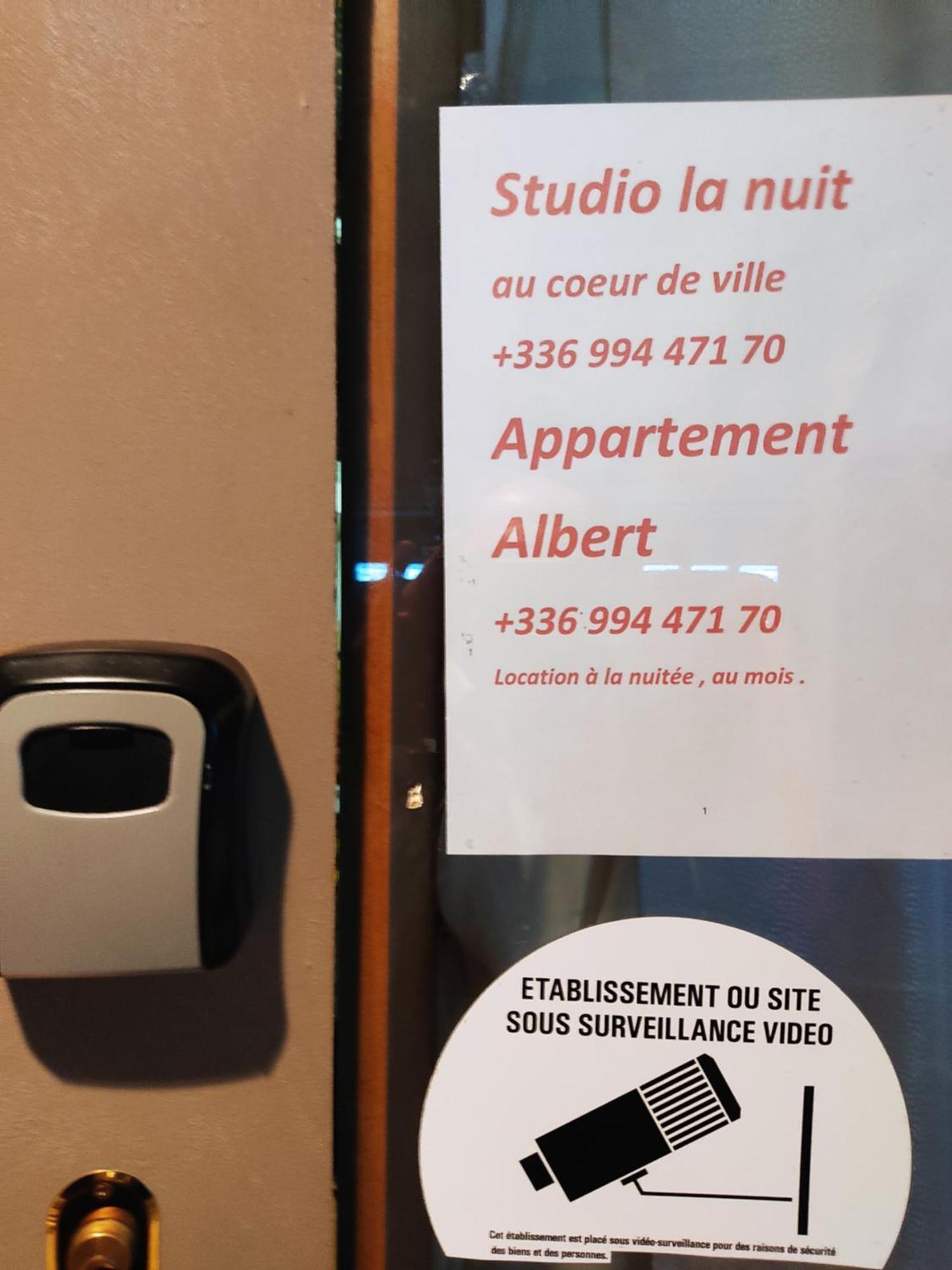 Studio La Nuit Au Coeur De Ville Limoux Bagian luar foto