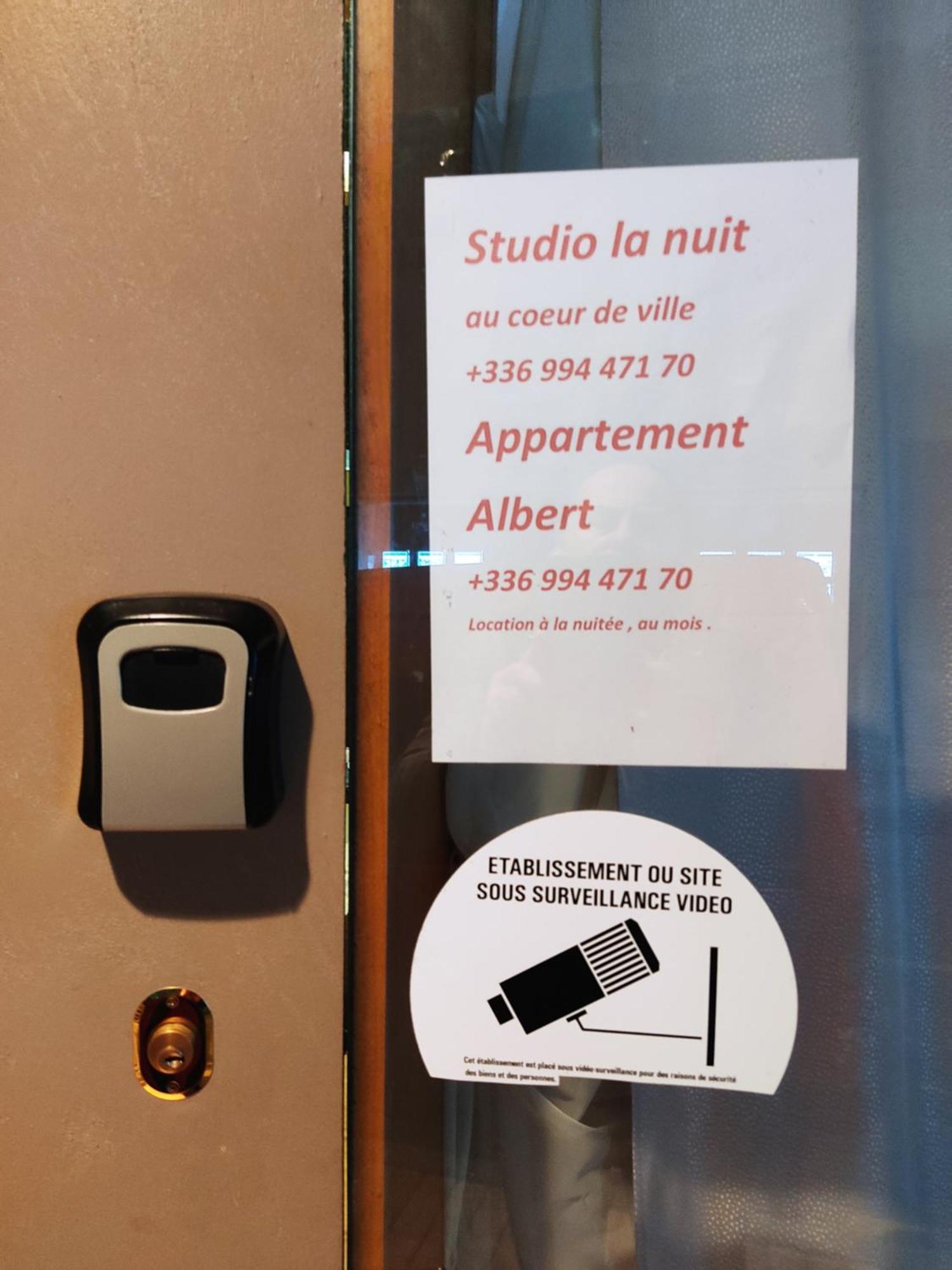 Studio La Nuit Au Coeur De Ville Limoux Bagian luar foto